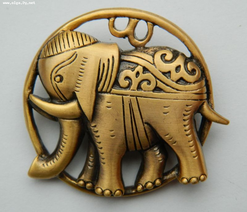 Rare Elephant Brooch Marked V&A