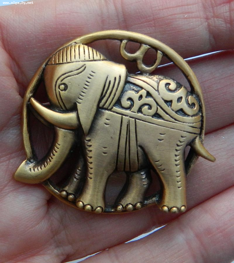 Rare Elephant Brooch Marked V&A