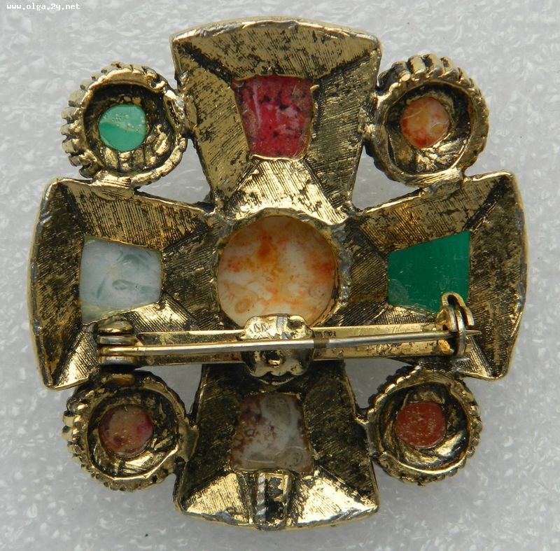 Scottish Jewelry, Vintage 1960's Cetlic Faux Scotch Agate Brooch