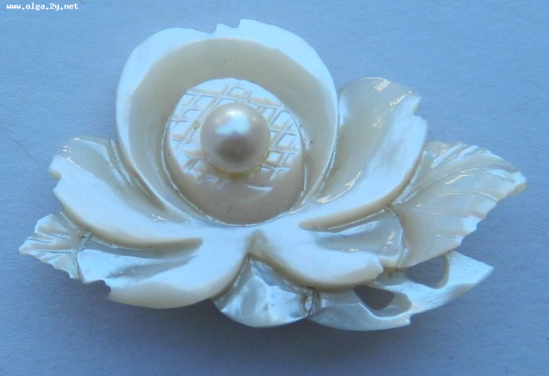Carved Mother of Pear, Floral with a Pearl
