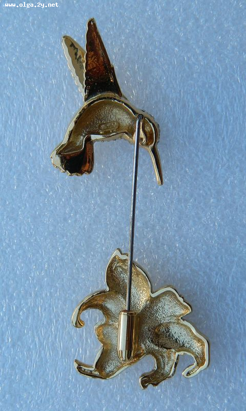 Butler Vintaje Hummingbird Pin with Flower