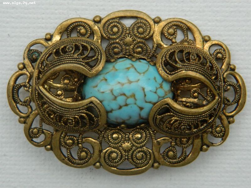 Vintage Brooch, Bronze tone with blue stone