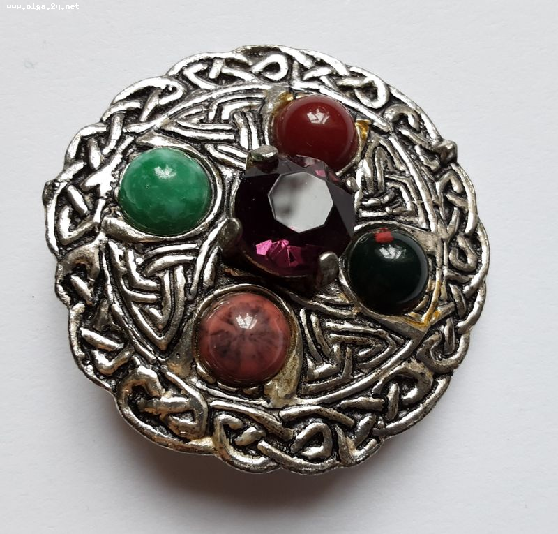 Miracle Scotish Celtic Brooch with Purple Faceted Glass ,Fore Faux Multi-Color Agat Cabochons